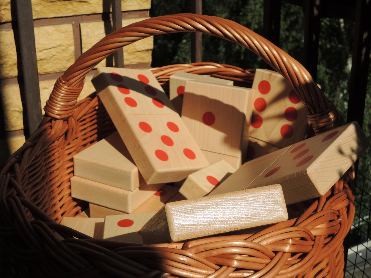 Dřevěné maxi domino
