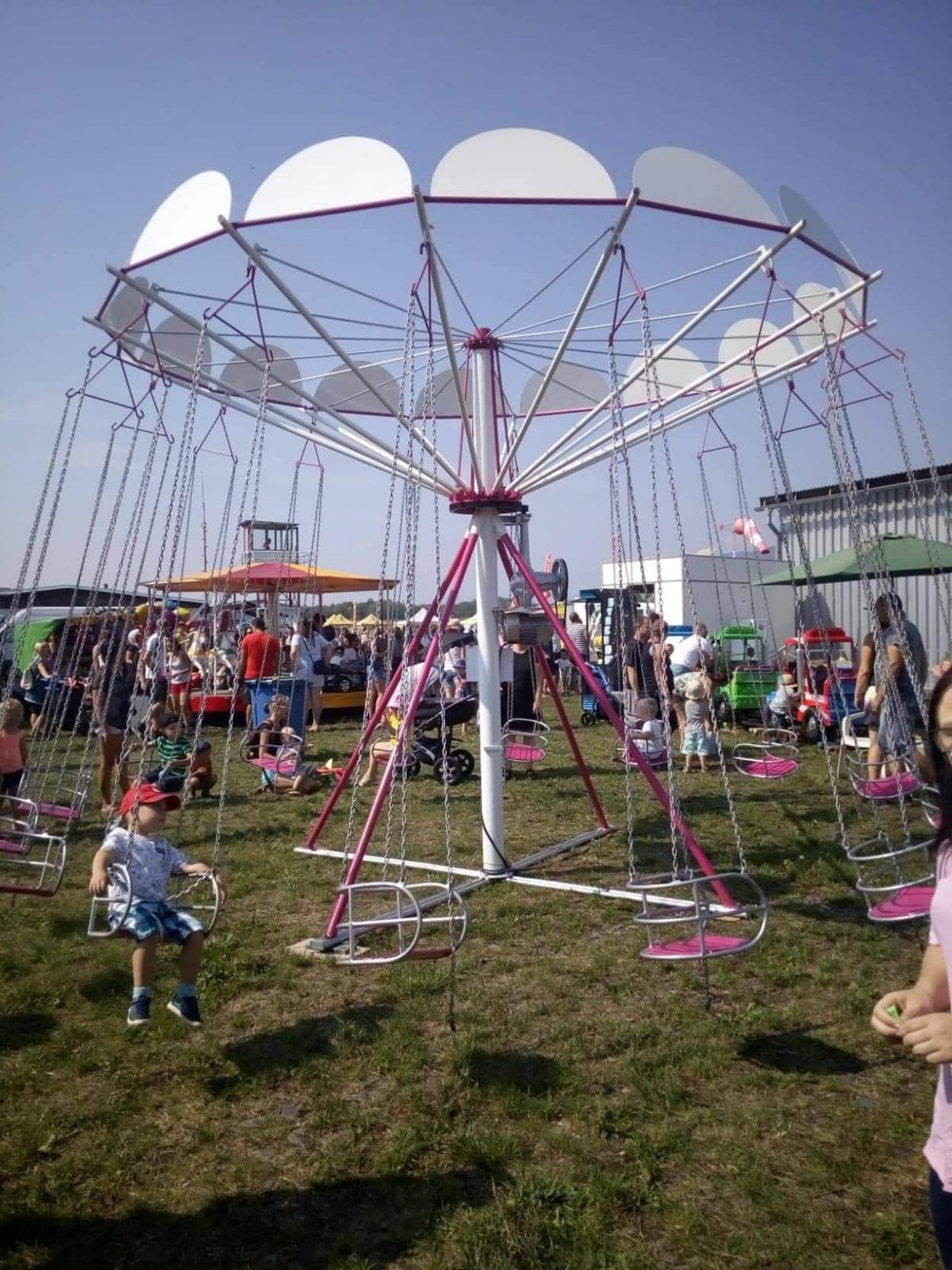 Řetížkový dětský kolotoč 